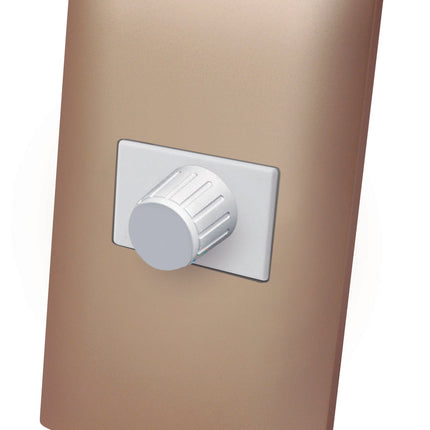 Atenuador de Luz Rotativo con Placa Plástica ALTIMUS